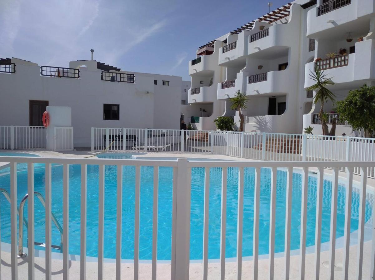 Apartamento Aqua Apt Sunrise & Sea Views Costa Teguise Exterior foto