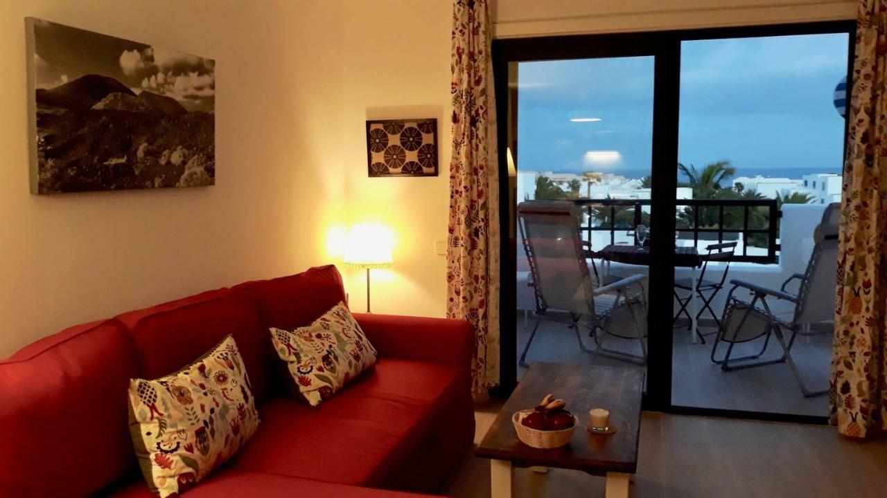 Apartamento Aqua Apt Sunrise & Sea Views Costa Teguise Exterior foto