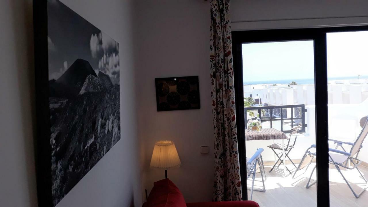 Apartamento Aqua Apt Sunrise & Sea Views Costa Teguise Exterior foto